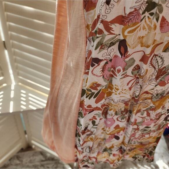 BOUTIQUE NWOT PEACH FLORAL LAYERED CAP SLEEVE BLOUSE MULTIPLE SIZES - Picture 8 of 10